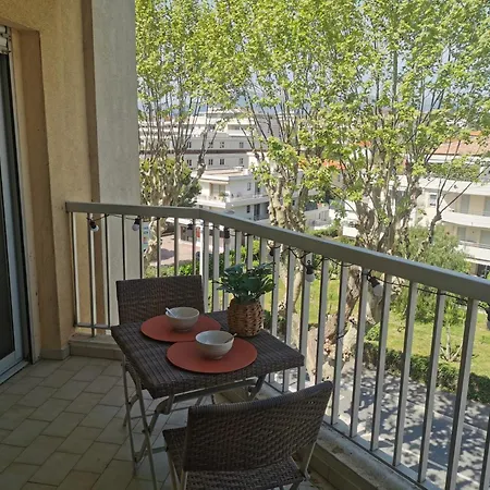 Appartamento Privé à 50 M De La Mer, Résidence Avec Piscine